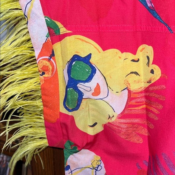 NWT Pastel Colorful Graphic Shirt with Fringe Sleeves Size Medium Set of Two - Picture 9 of 12